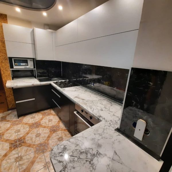 Кухня из материала пластик Resopal