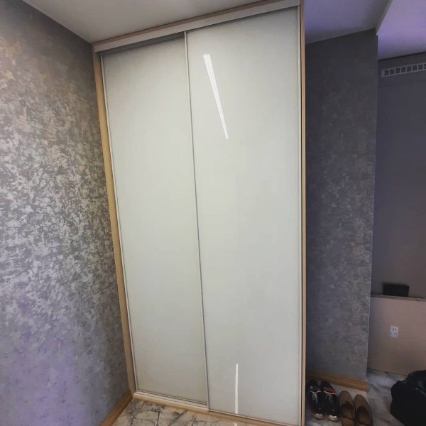 Шкаф-купе двери лакобель