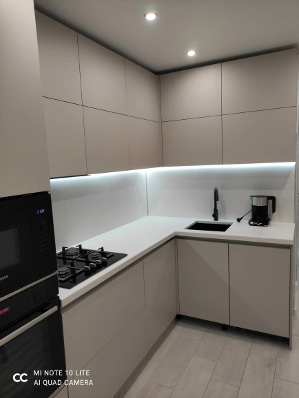 Кухня из материала Fenix